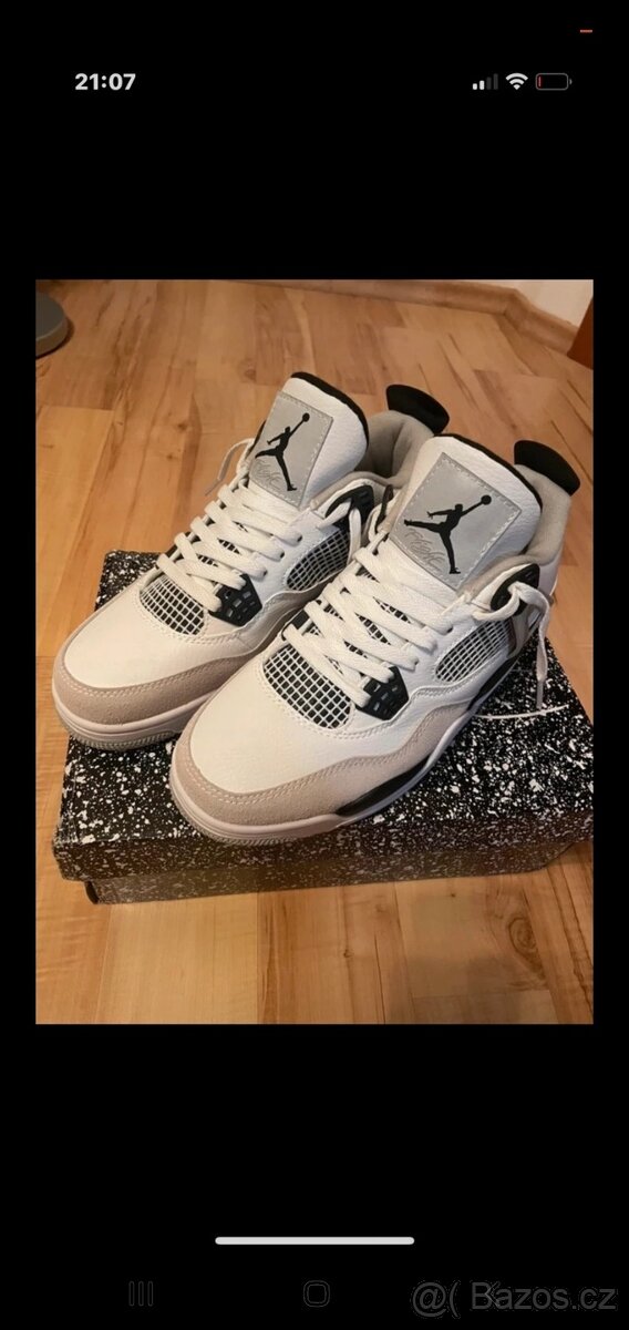 Air jordan 4 military black