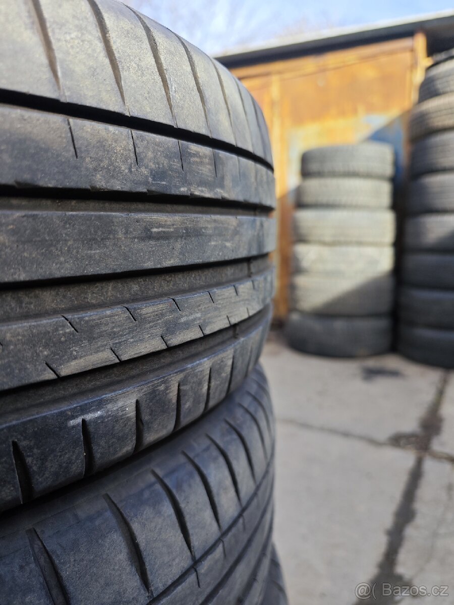 Letní pneumatiky Michelin Pilot Sport 215/55/ZR 17