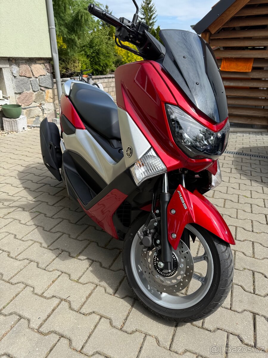 Yamaha NMAX 125cm - najeto pouze 7000km