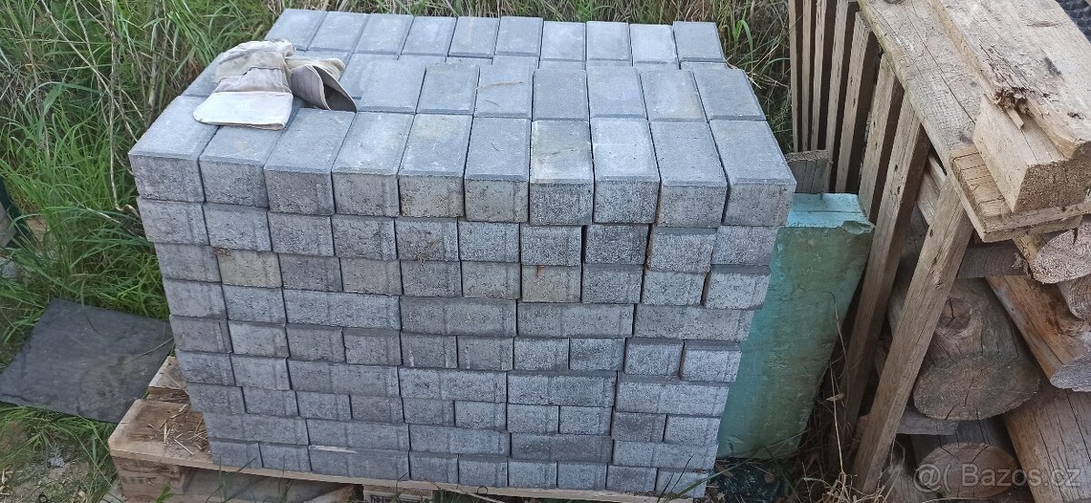 Betonová dlažba parketa 80 mm