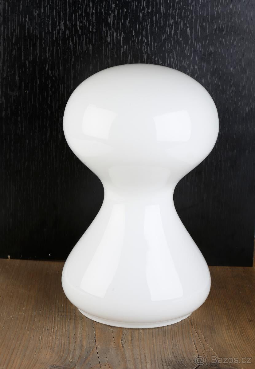 Lampa Ivan Jakeš