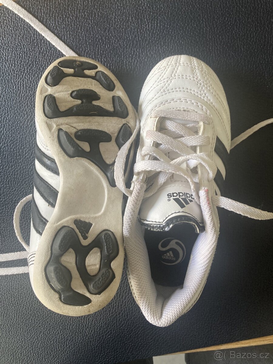 Kopačky Adidas dětské, 28