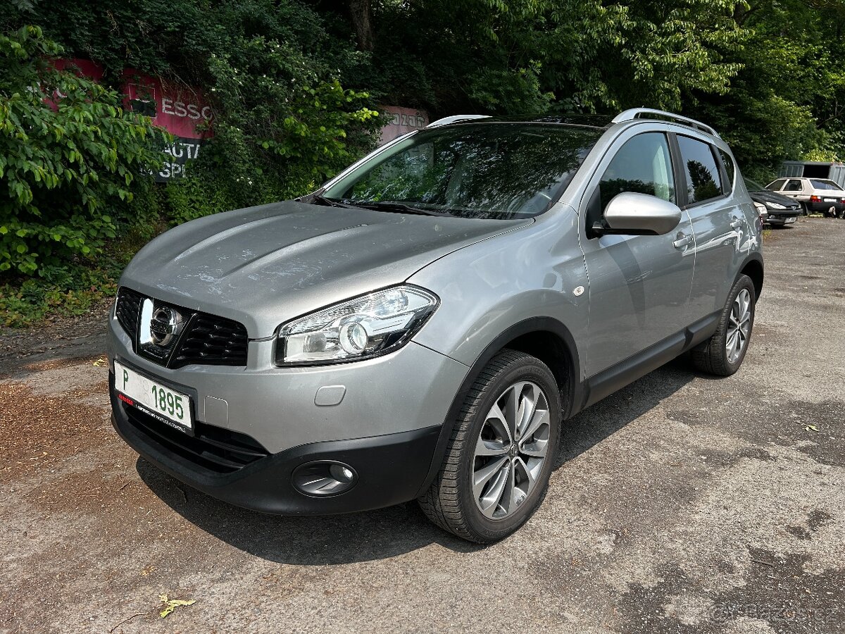 Nissan Qashqai 1,6i 84kW, r.v. 2010, TOP STAV