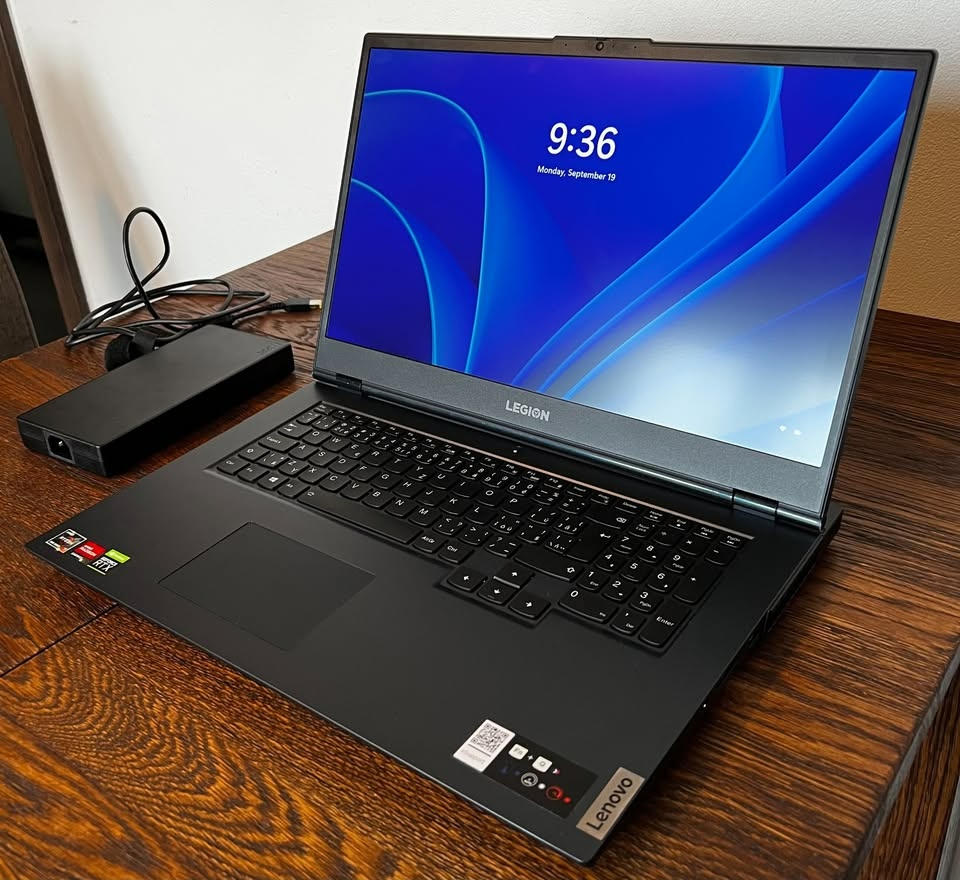 17" Herní notebook Lenovo Legion 5-17ACH6H Phantom Blue
