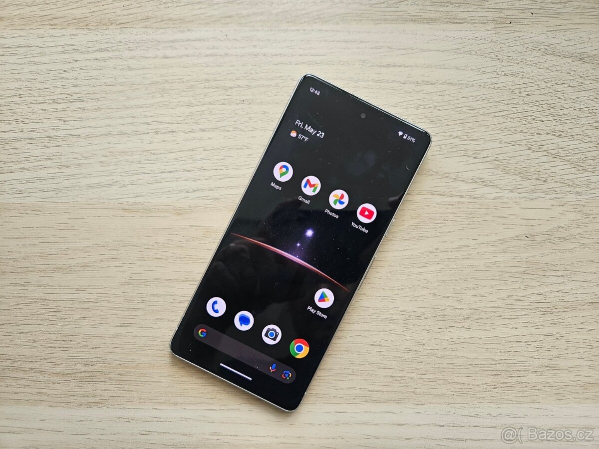Google Pixel 7 bílý