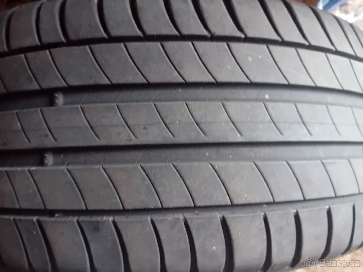 Prodám Sadu pneu 225/45/17 Michelin Letni