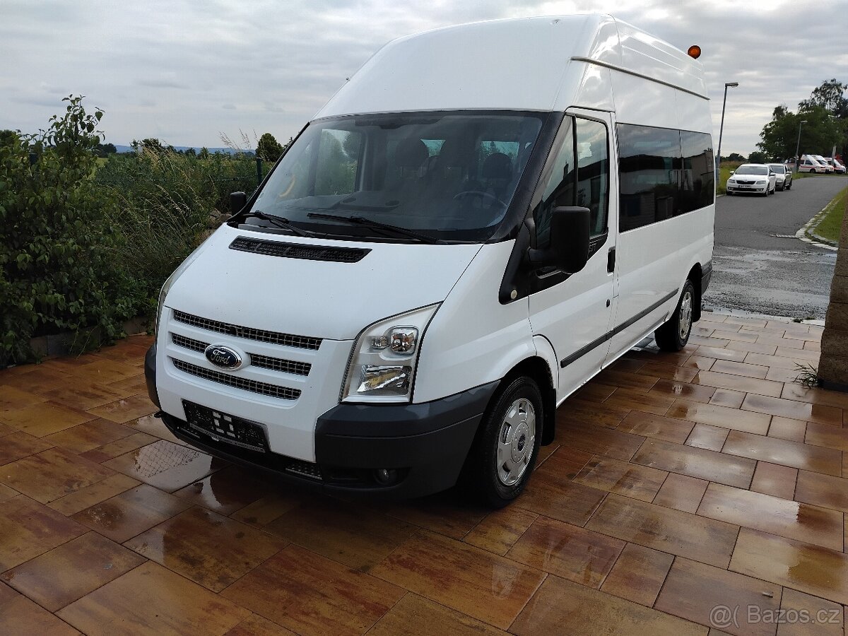 Ford Transit 2.2 TDCI 92kw Long 9 Míst Trend
