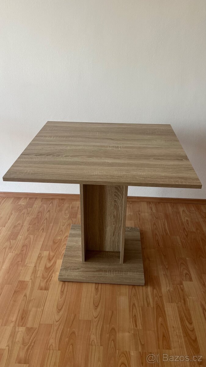 Jídlení stůl 80x80x76 cm