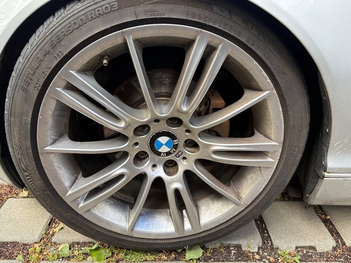 BMW alu R18 5x120 dvourozměrná