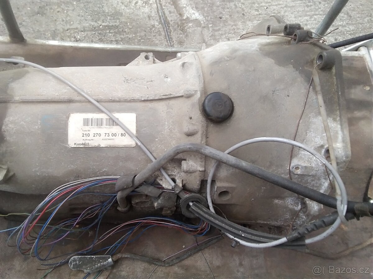 Mercedes 210 disel 2.2.D.