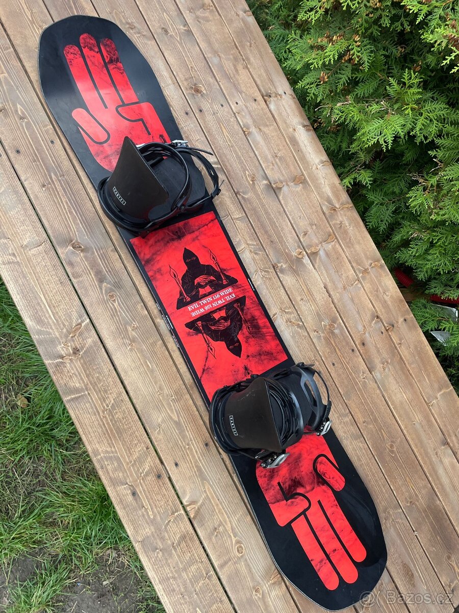 snowboard 3bt bataleon evil 156 wide