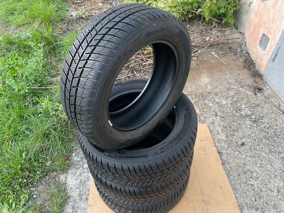 4ks. Zimní pneu 205/55/16.zn. Barum Polaris 5.