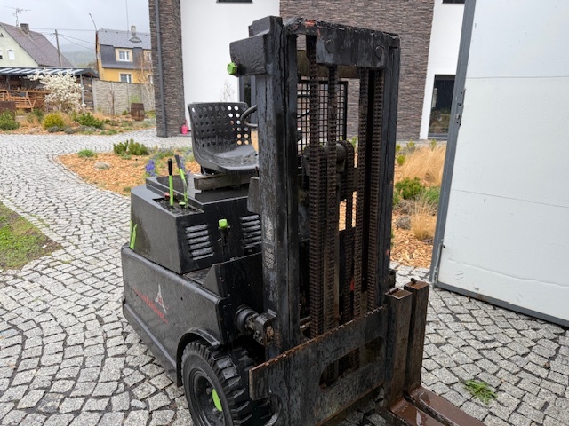 Prodám VZV desta MV 12 B - odvoz možný