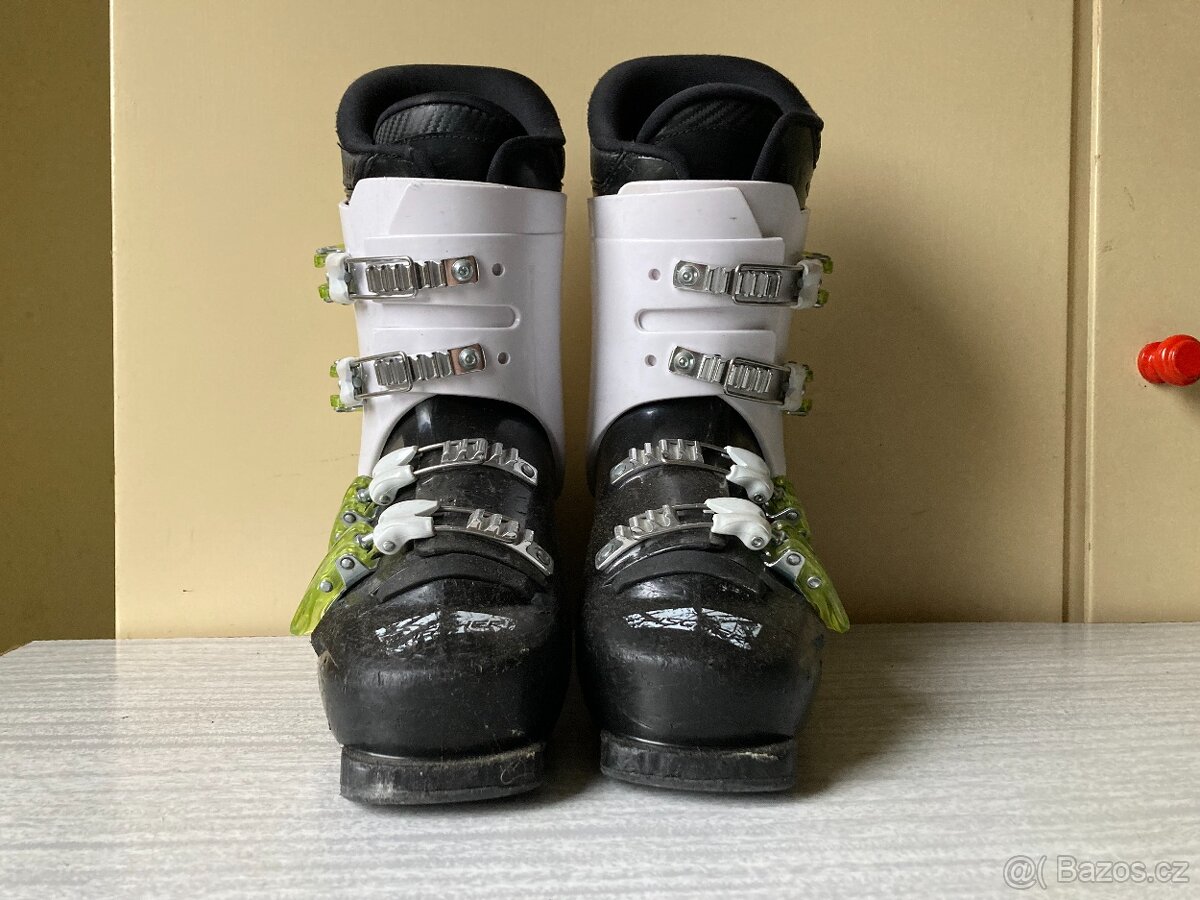 prodám dětské přezkáče RC4 vel.255