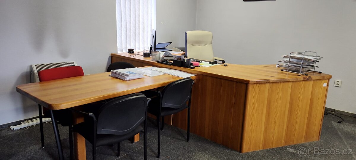 Kancelářský nábytek