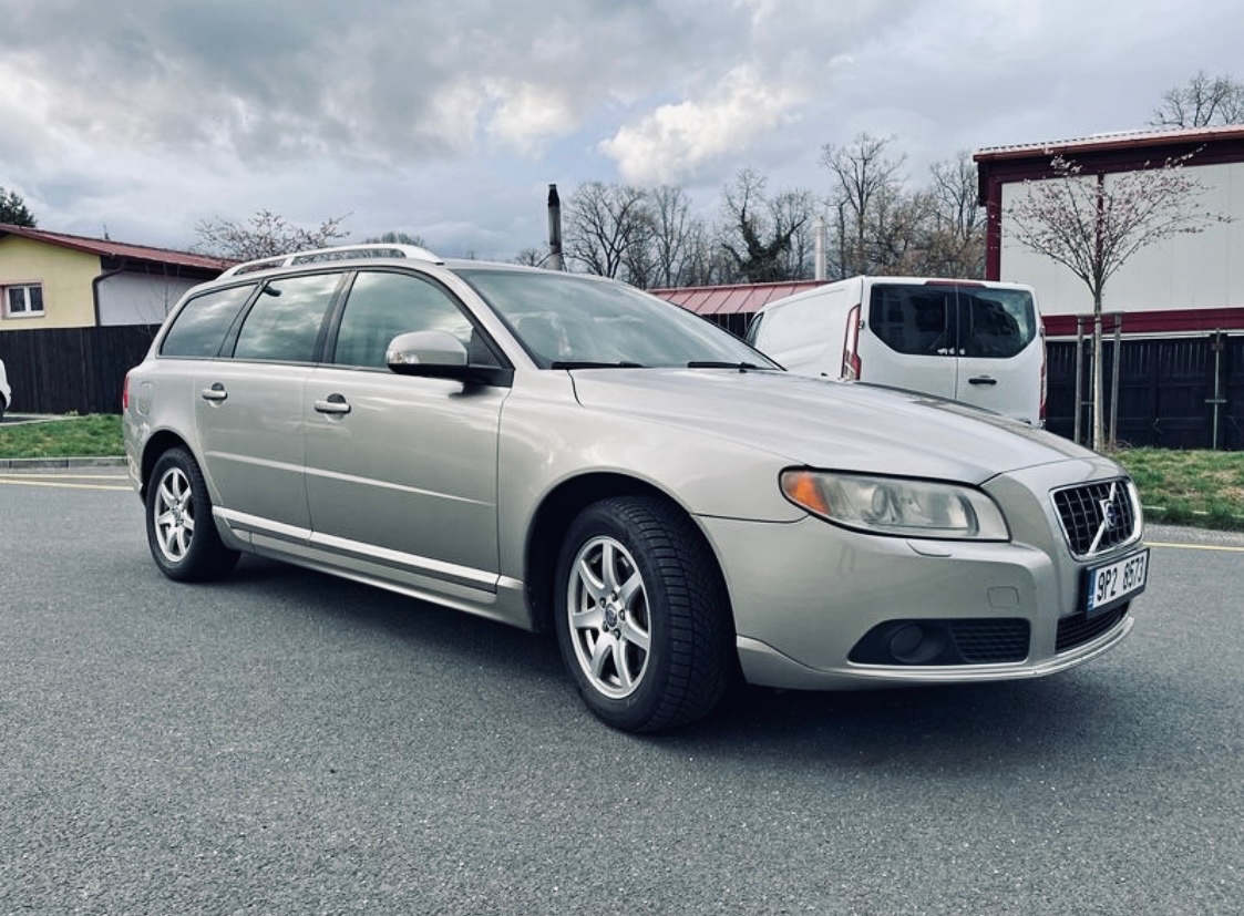 Volvo V70 2.4D D5 136kW