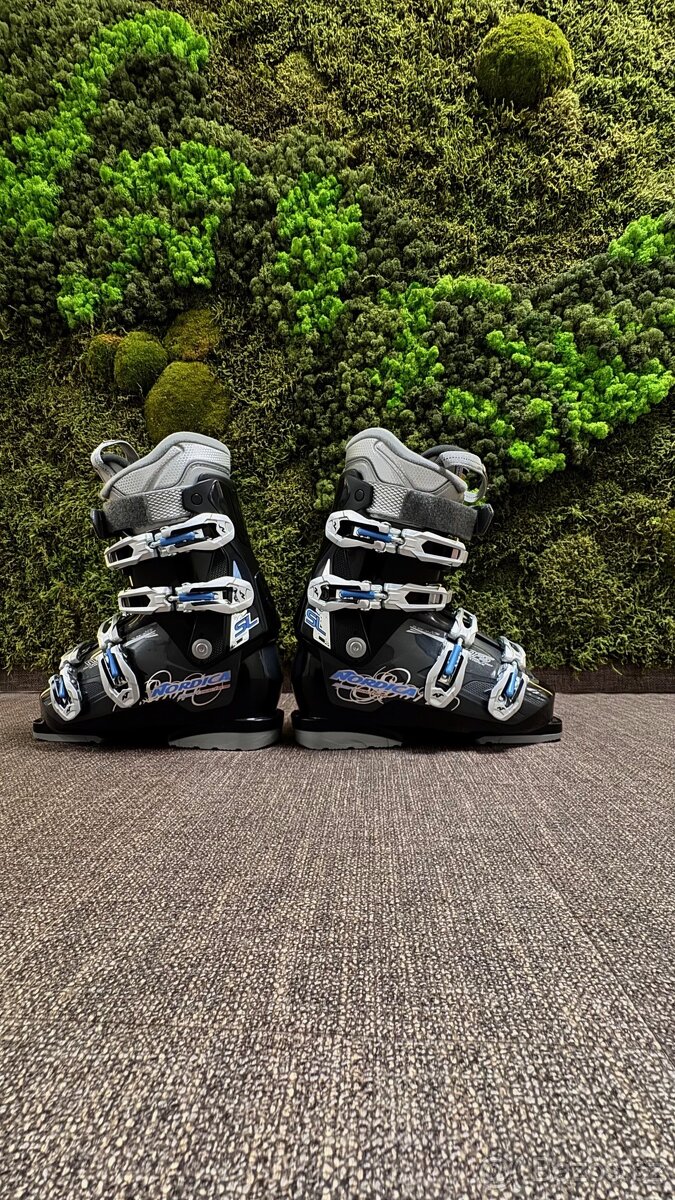 Dámské lyžáky Nordica Sportmachine 70 + taška Blizzard