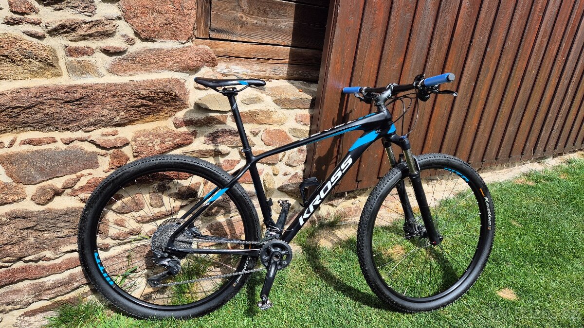 Prodám karbonové horské kolo KROSS LEVEL 11