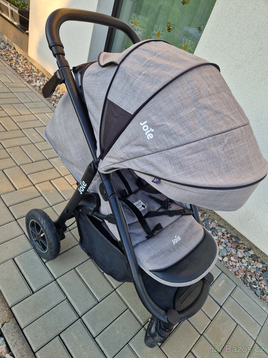 Kočárek Joie Mytrax