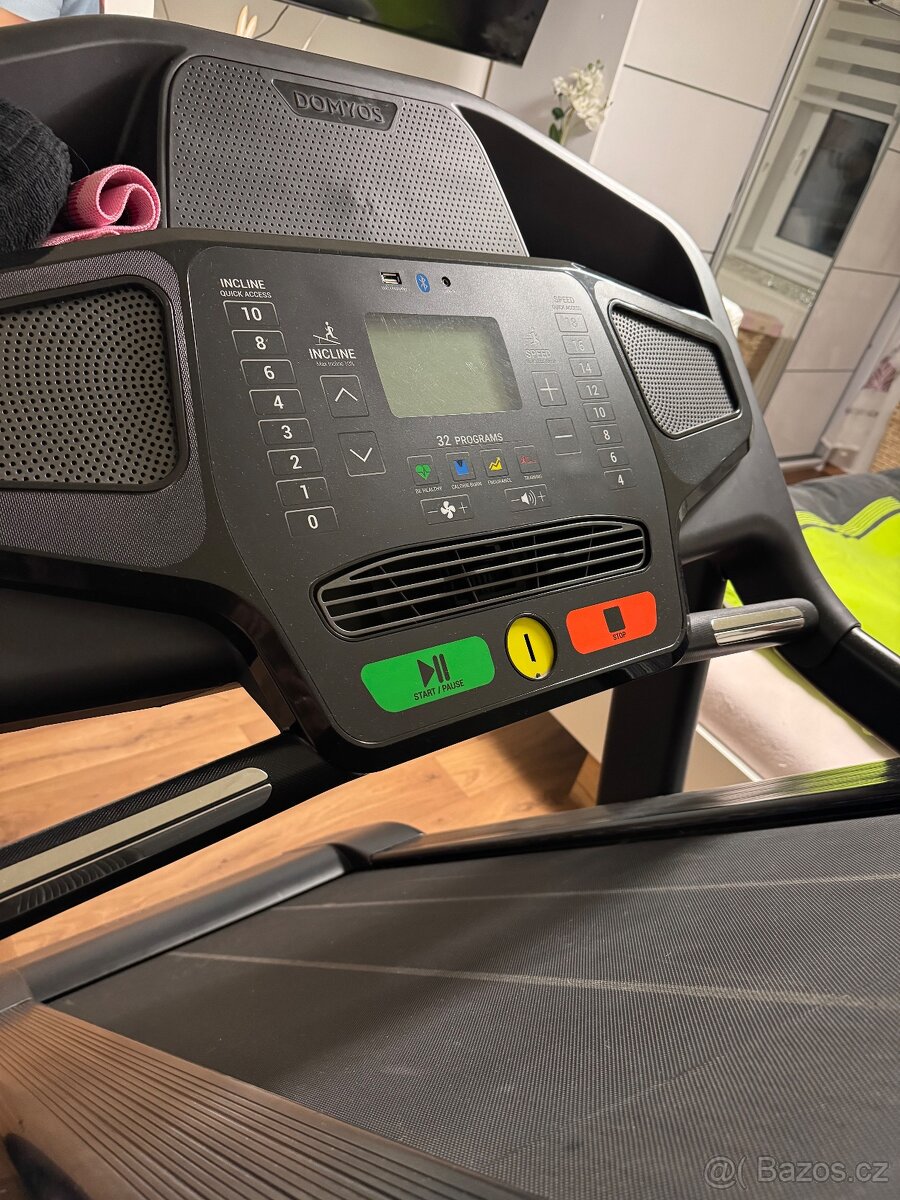 Běžecký pás Domyos T900B