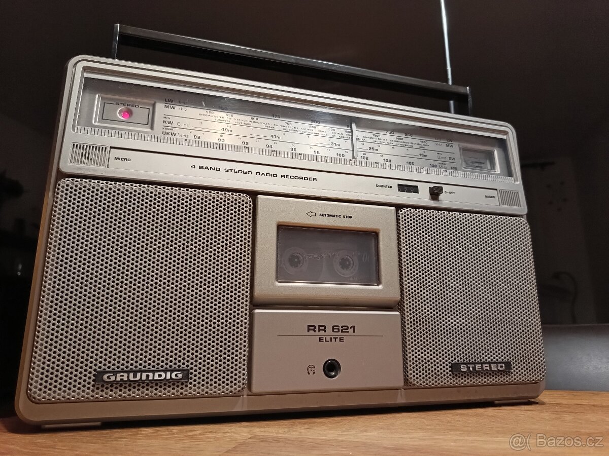 GRUNDIG RR 621 Elite