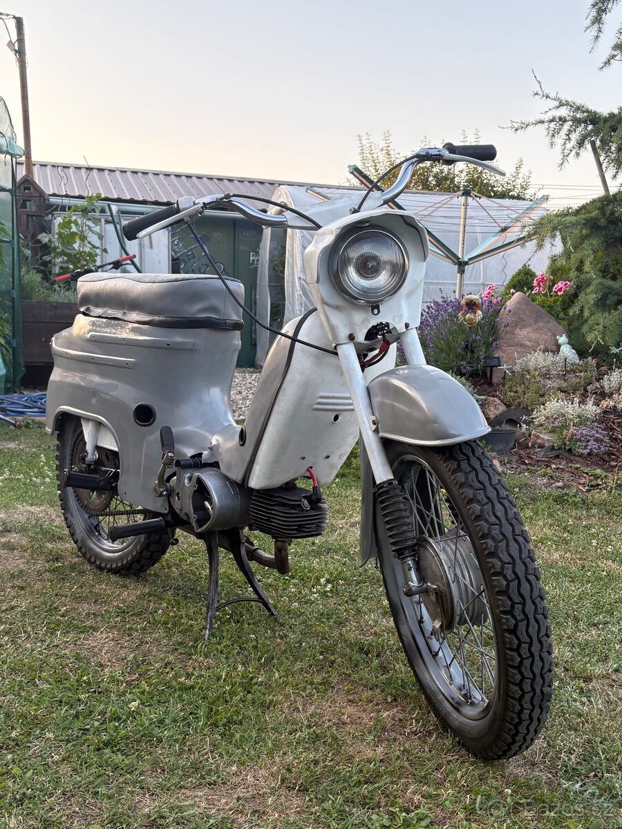 Pionyr 21