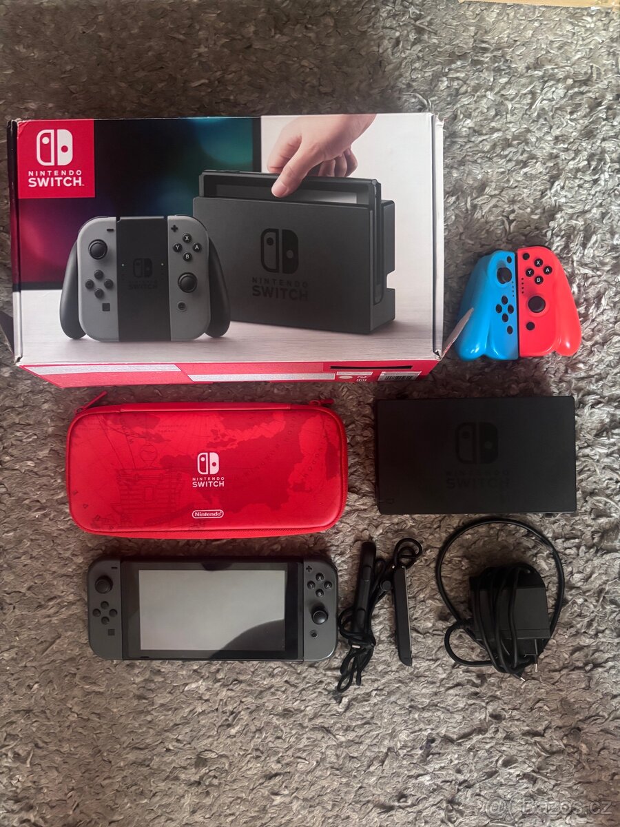 Nintendo switch + příslušenství
