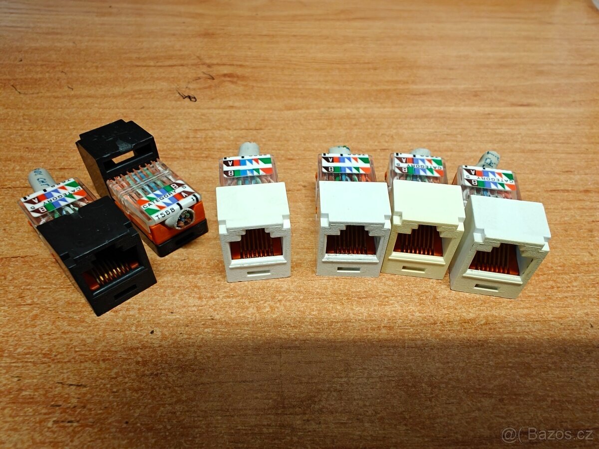 Panduit moduly Minicom UTP, RJ45, kat. 5E CJ588