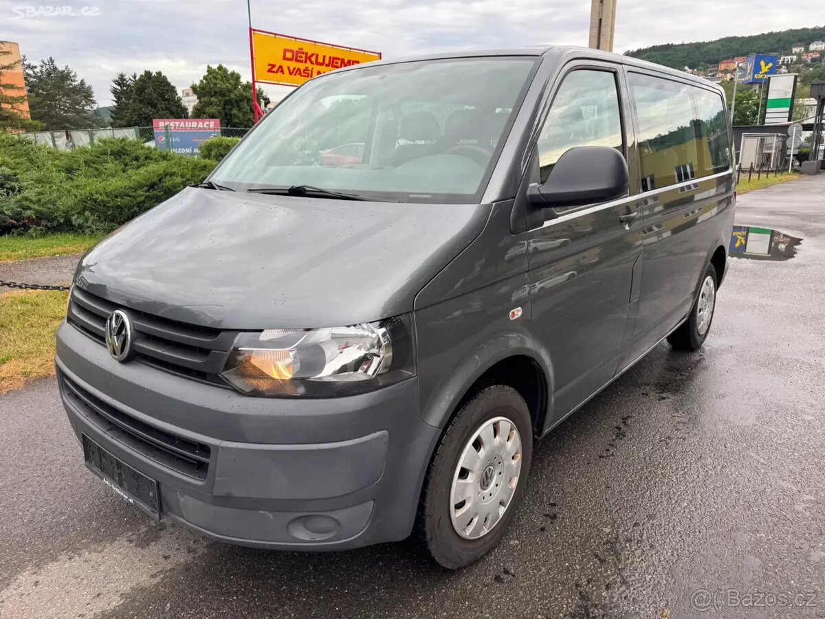 VW Caravelle 2.0 TDI 103kW 9.míst,klima,serviska,webasto.