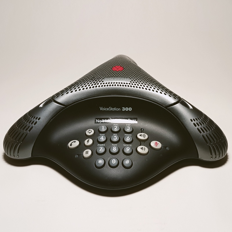 Polycom VoiceStation 300, konferenční telefon