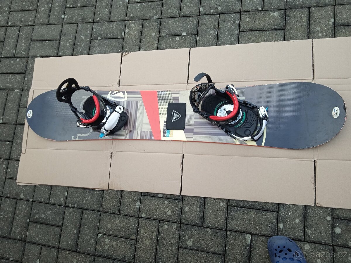 Snowboard Firefly 152 cm