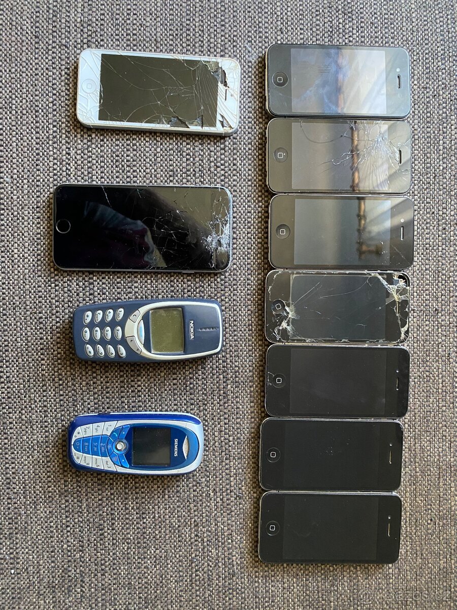 Staré IPhone na díly