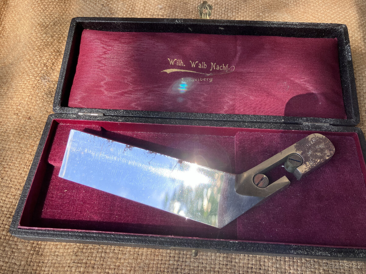 Starý chirurgický nůž Wilhelm Walb Heidelberg