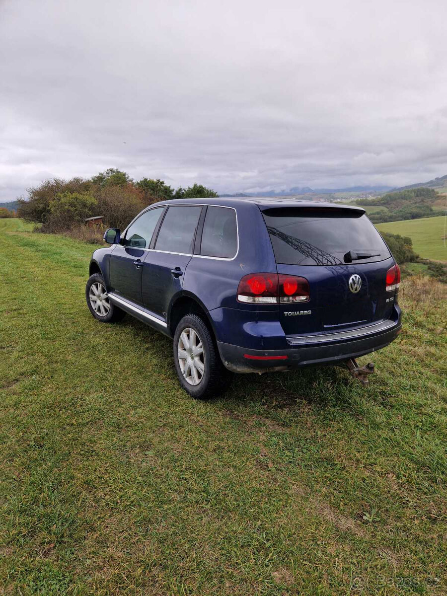 Rozpredám na ND VW Touareg 7l, BKS, 2010, facelift