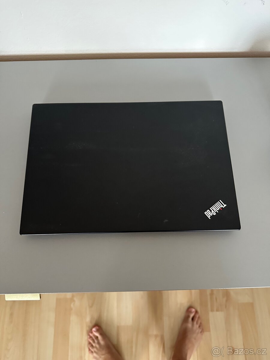 Lenovo ThinkPad A285