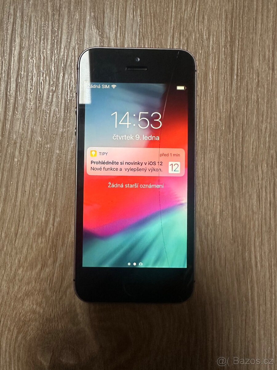 Apple iPhone 5s 16GB černý