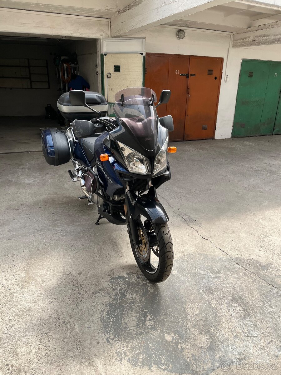 Suzuki v-strom dl 1000