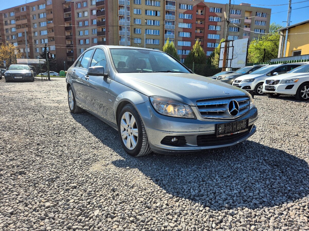 Mercedes Benz W204,C220CDi,125KW,MANUÁL,BEZ KOROZE,R.V.2011