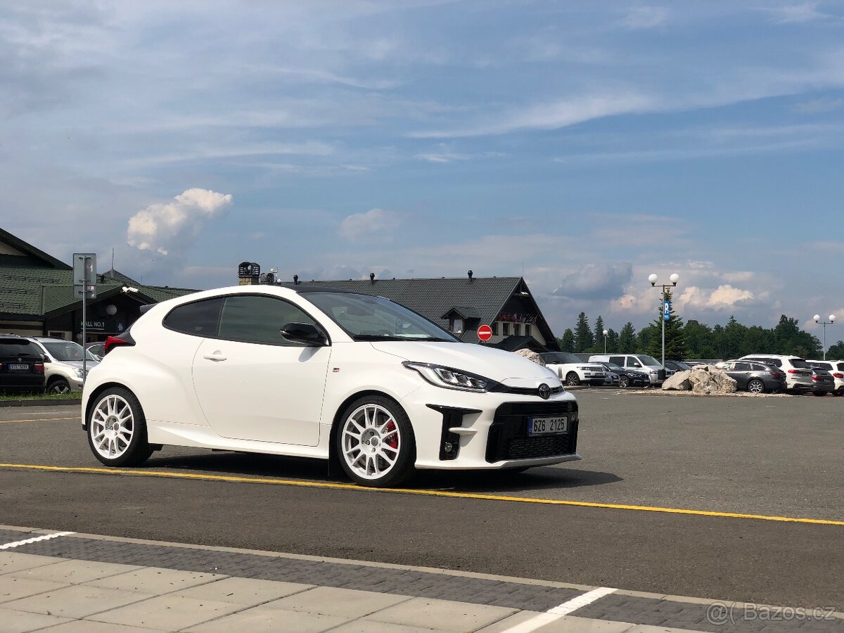Toyota Yaris GR 4×4 DYNAMIC+SPORT 6MT-LED-DPH