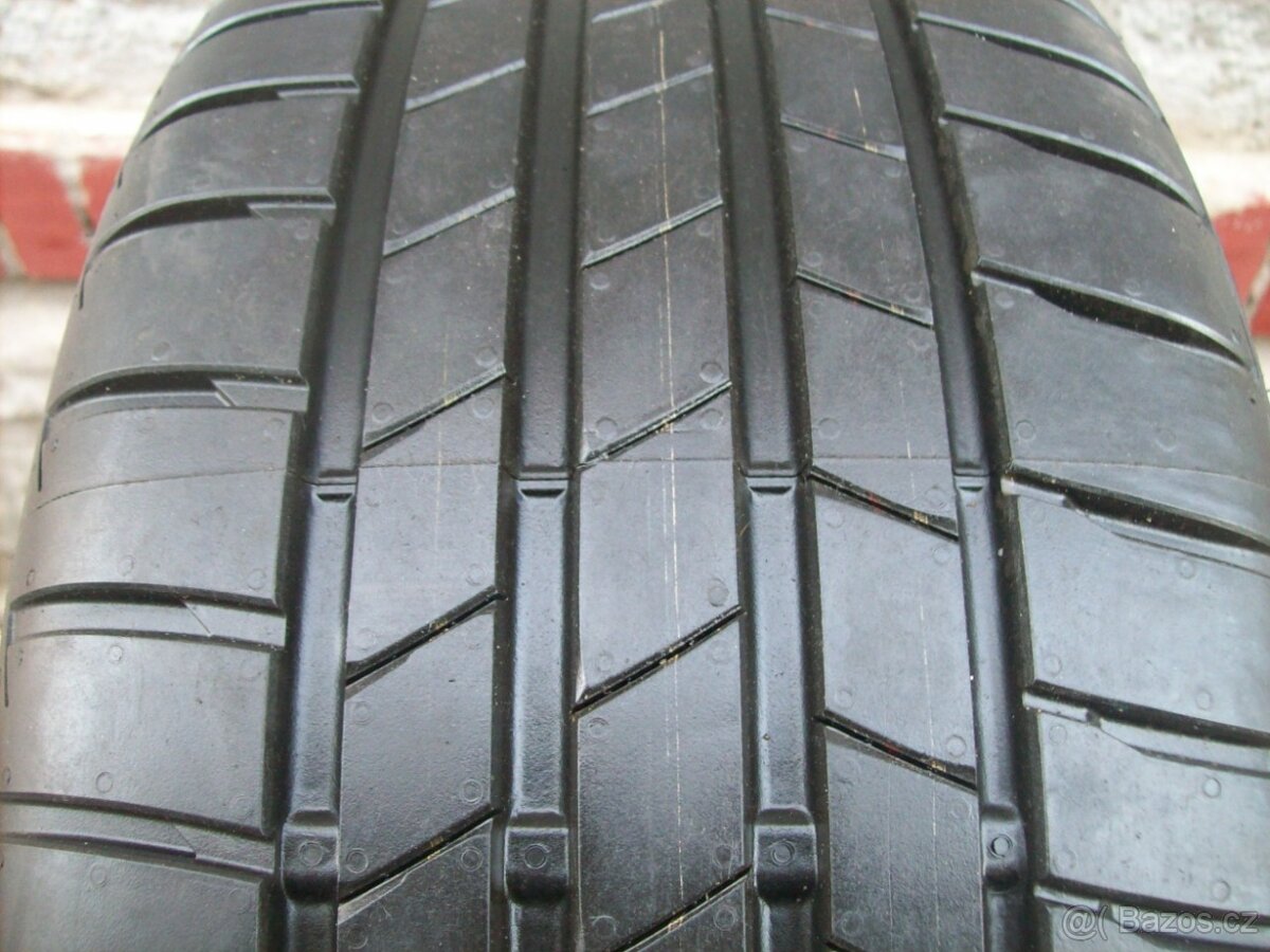 sada Bridgestone Turanza 215.40.18 89Y 99,9%