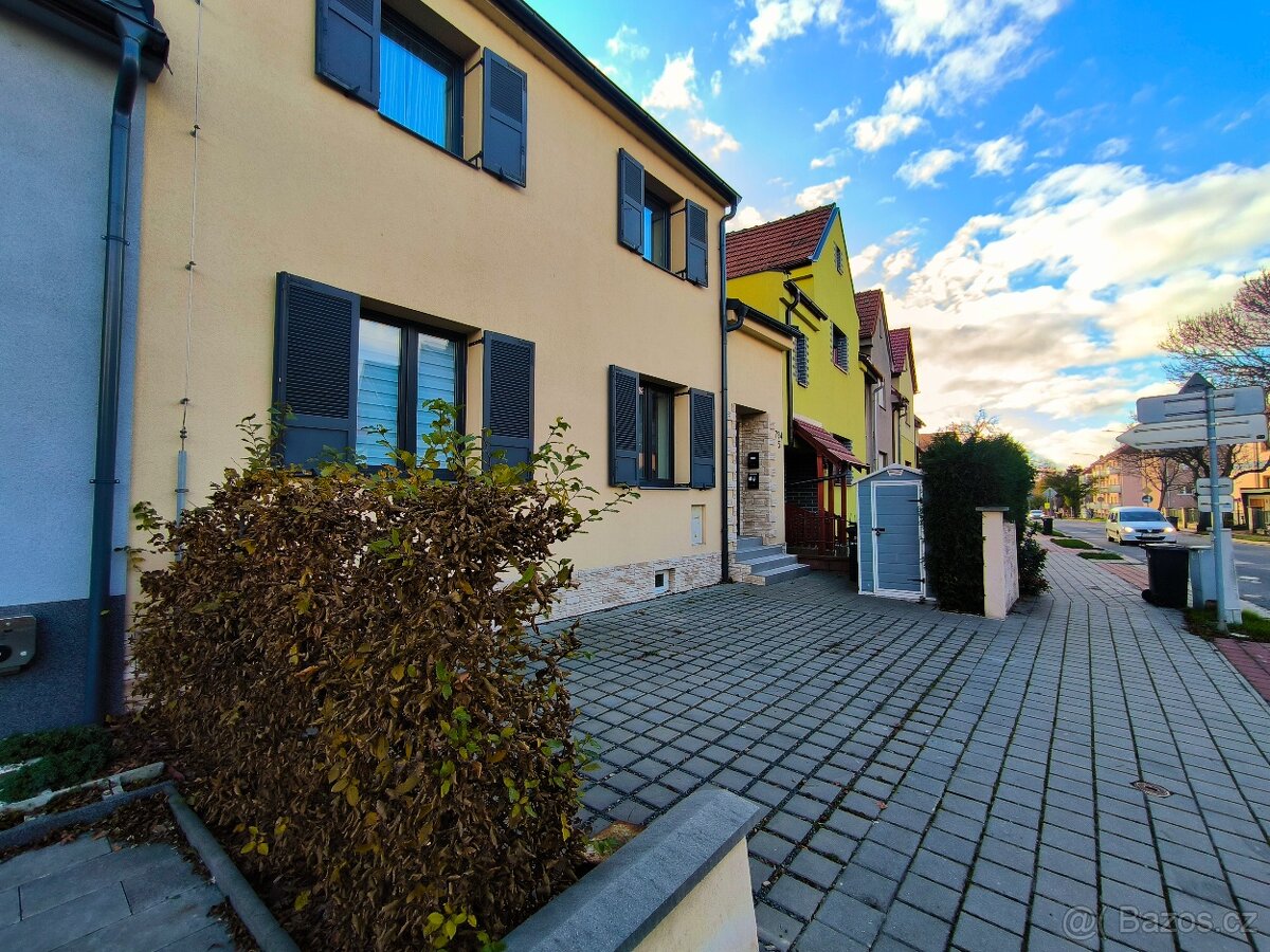 Prodej, RD Kroměříž, 2x 2+kk