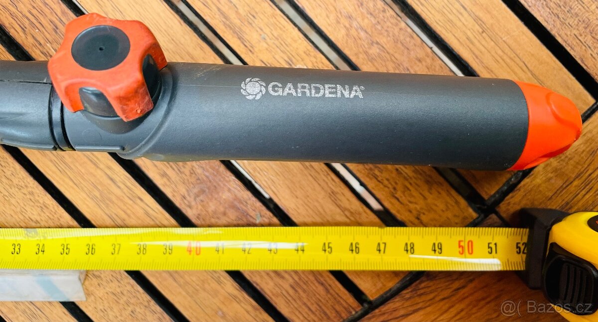 Pilka ruční Gardena s regulátorem