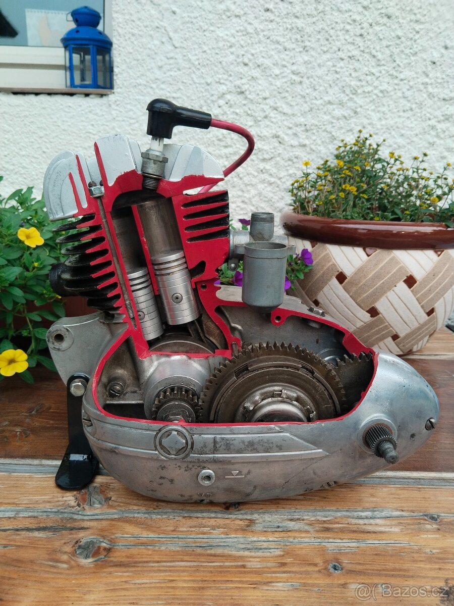Manet 90 motor