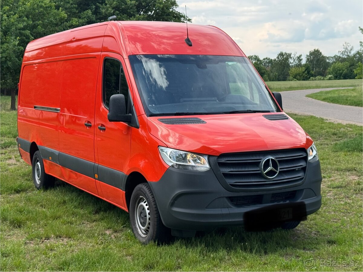 Mercedes Benz sprinter