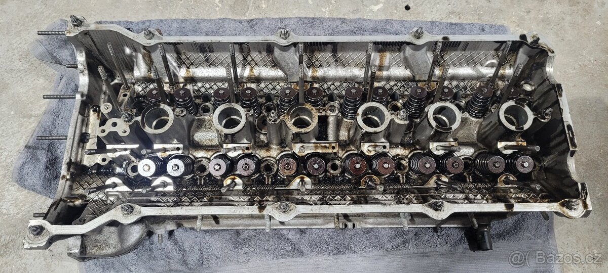 m54b30 hlava