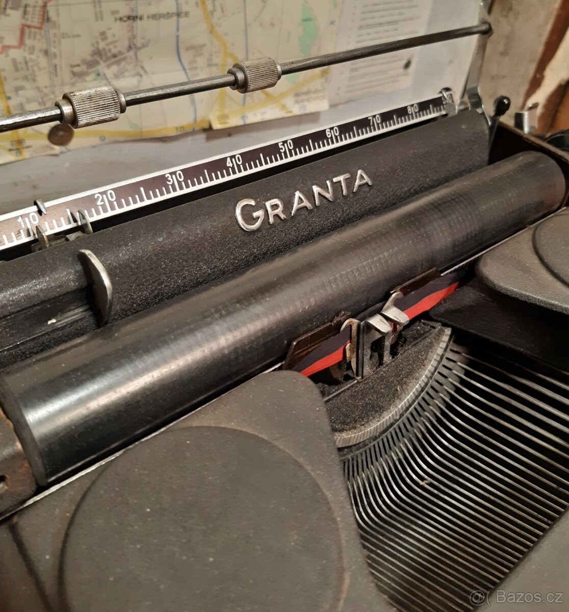Funkční psací stroj GRANTA Model 90 z roku 1943