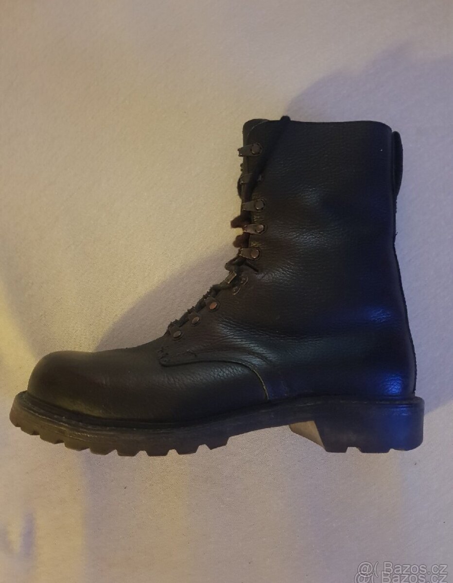 Originál boty Bundeswehr "Kampfschuh"vel. 44-44,5 / 10