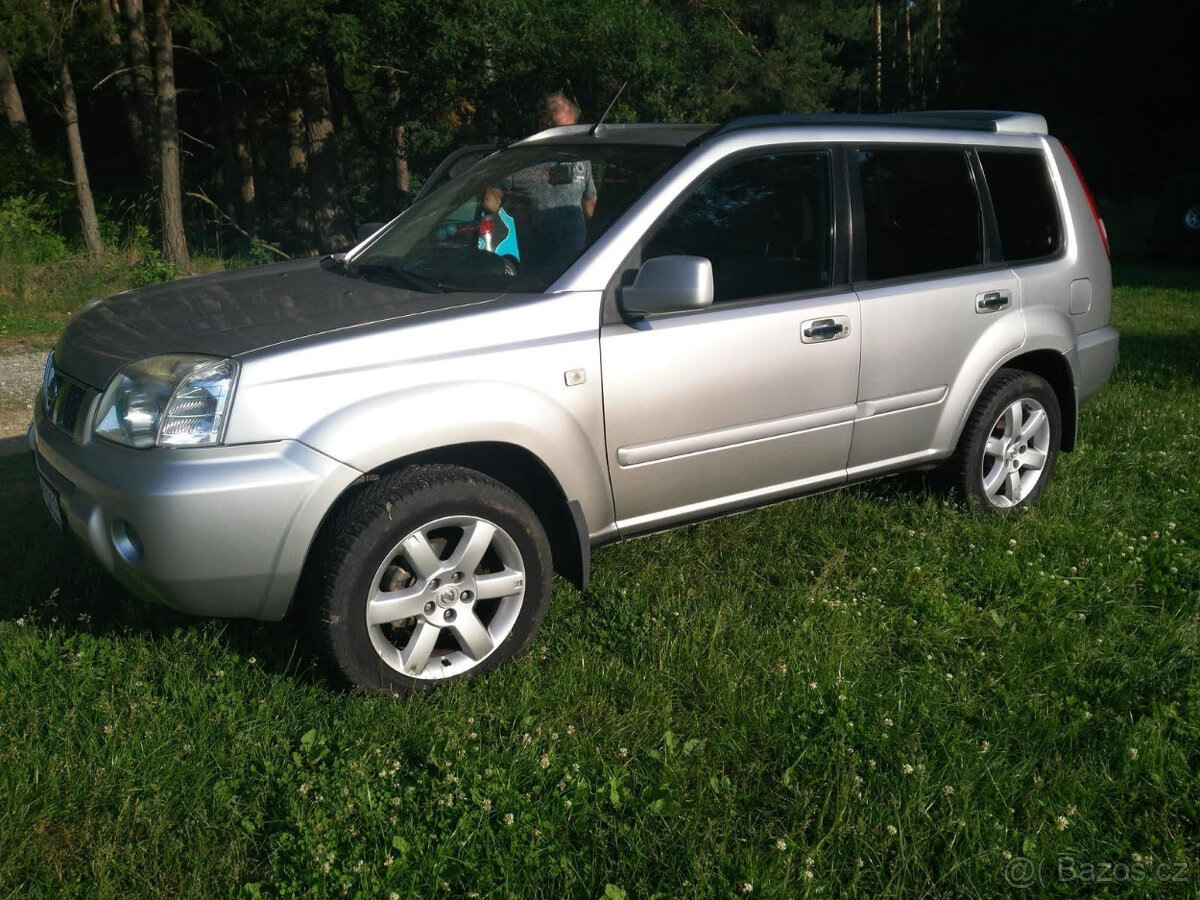 Podám X-Trail
