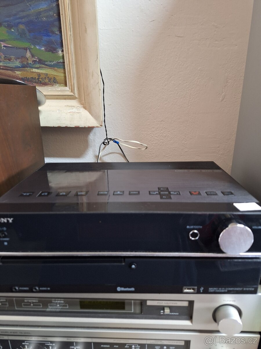 Mikrosystém SONY.