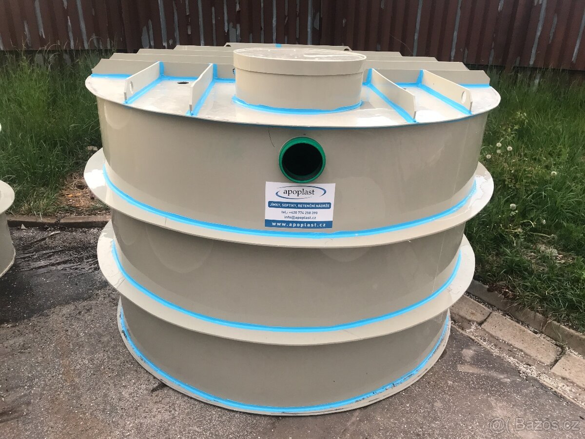 Retenční nádrž na vodu - 5m3